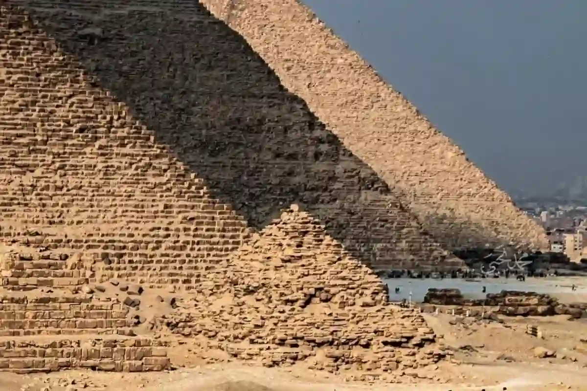Great-Pyramid-of-Giza-tour