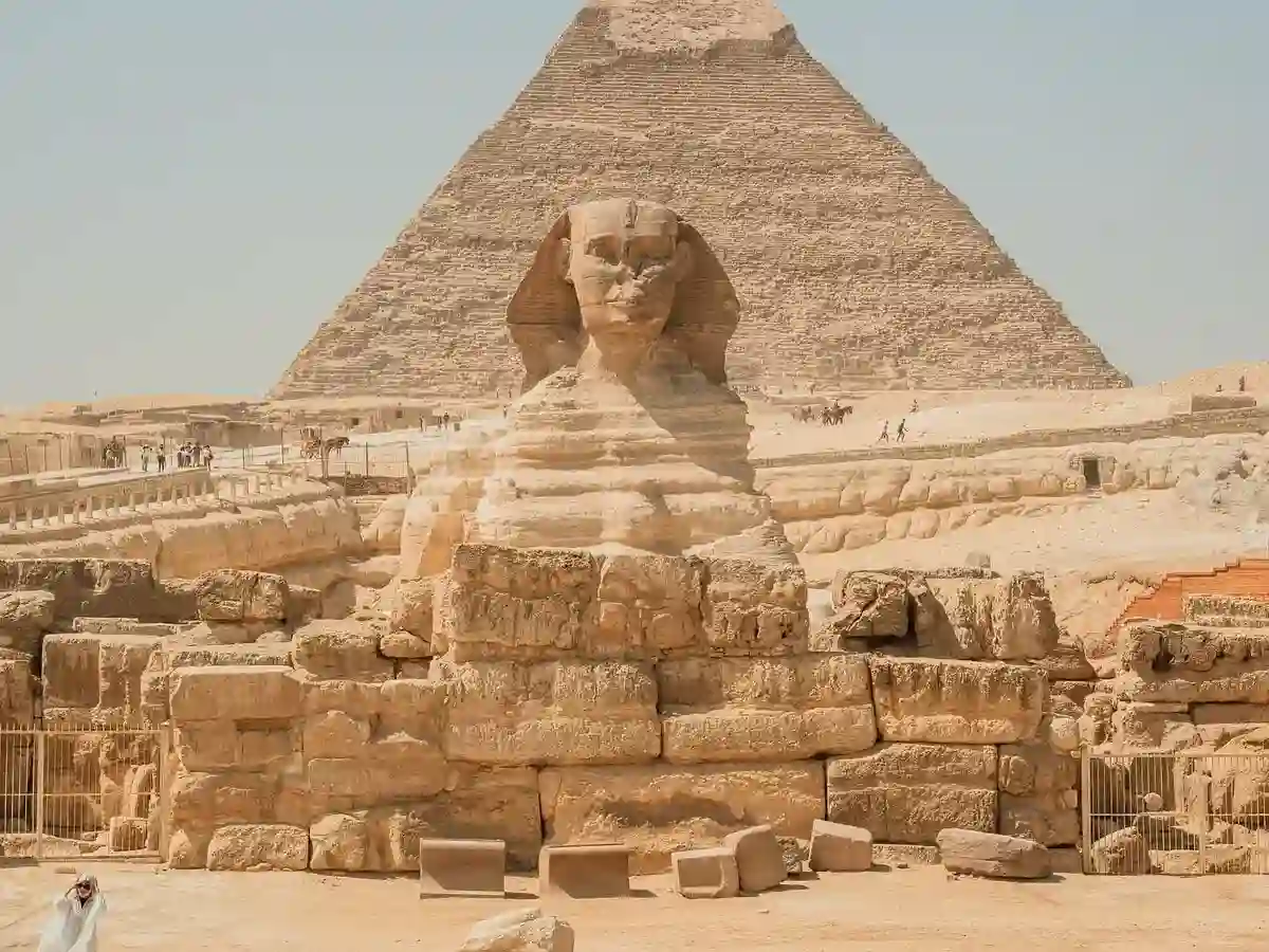 Pyramid of Khafre cairo tours