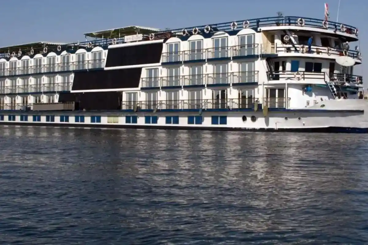 Standard Nile Cruise